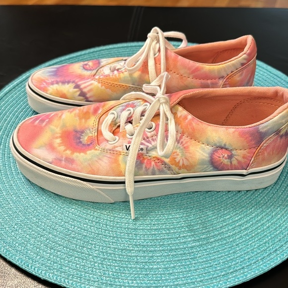 VANS Tie Dye Doheny Sneakers - Picture 4 of 6